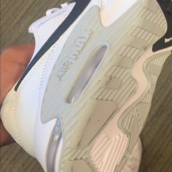 NIKE AIR MAX EXCEE - Picture 3 of 3